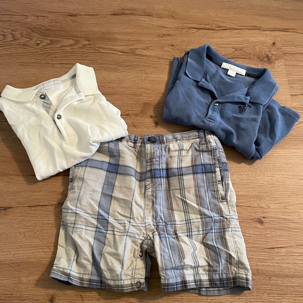 Authentic Burberry Lot: shorts and polos